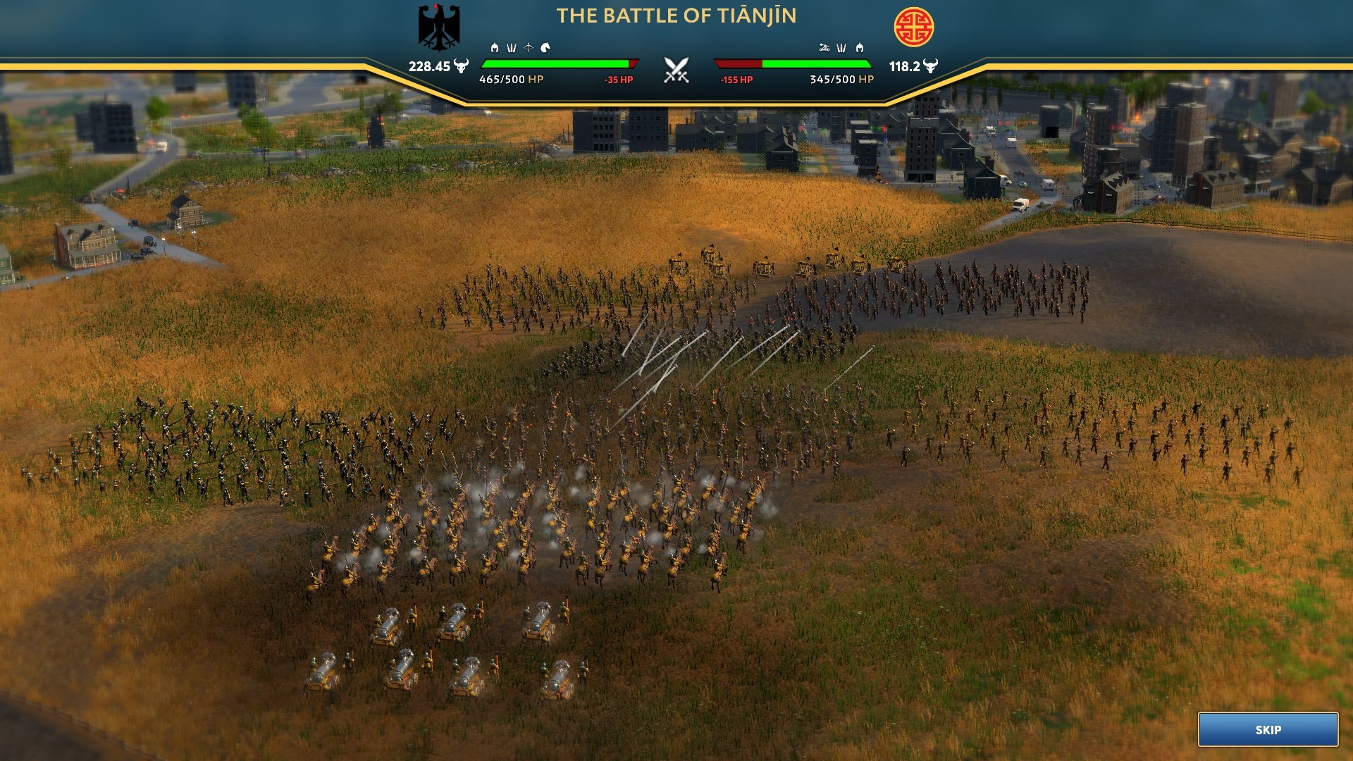 Ara History Untold review: An example of Ara’s cinematic battles, between German and Chinese forces. The majority of the screenshot is taken up by two armies attacking each other. At the top, a battle UI shows HP loses on both sides as well as each army’s strength.